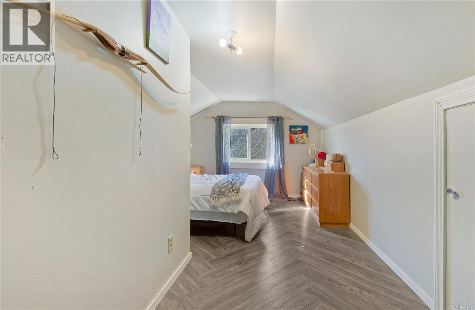 375 Howard Ave, Nanaimo