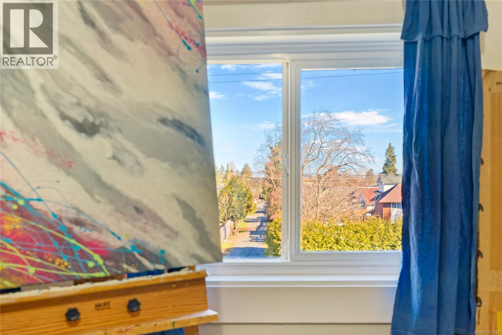 375 Howard Ave, Nanaimo