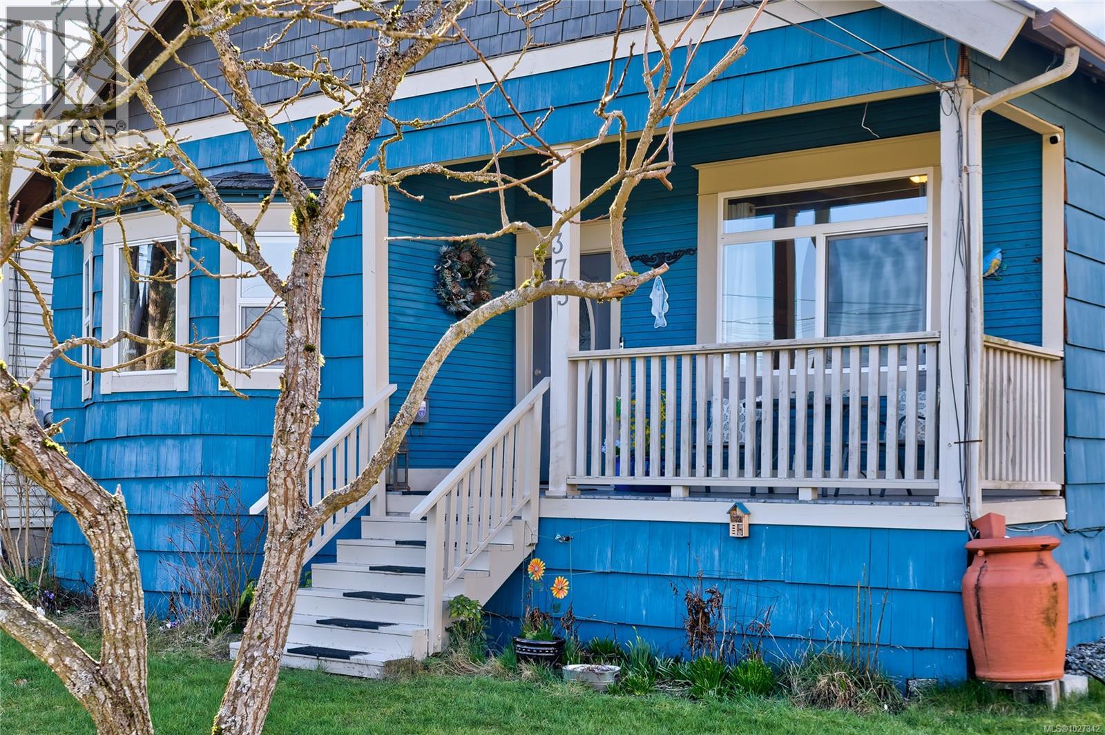 375 Howard Ave, Nanaimo