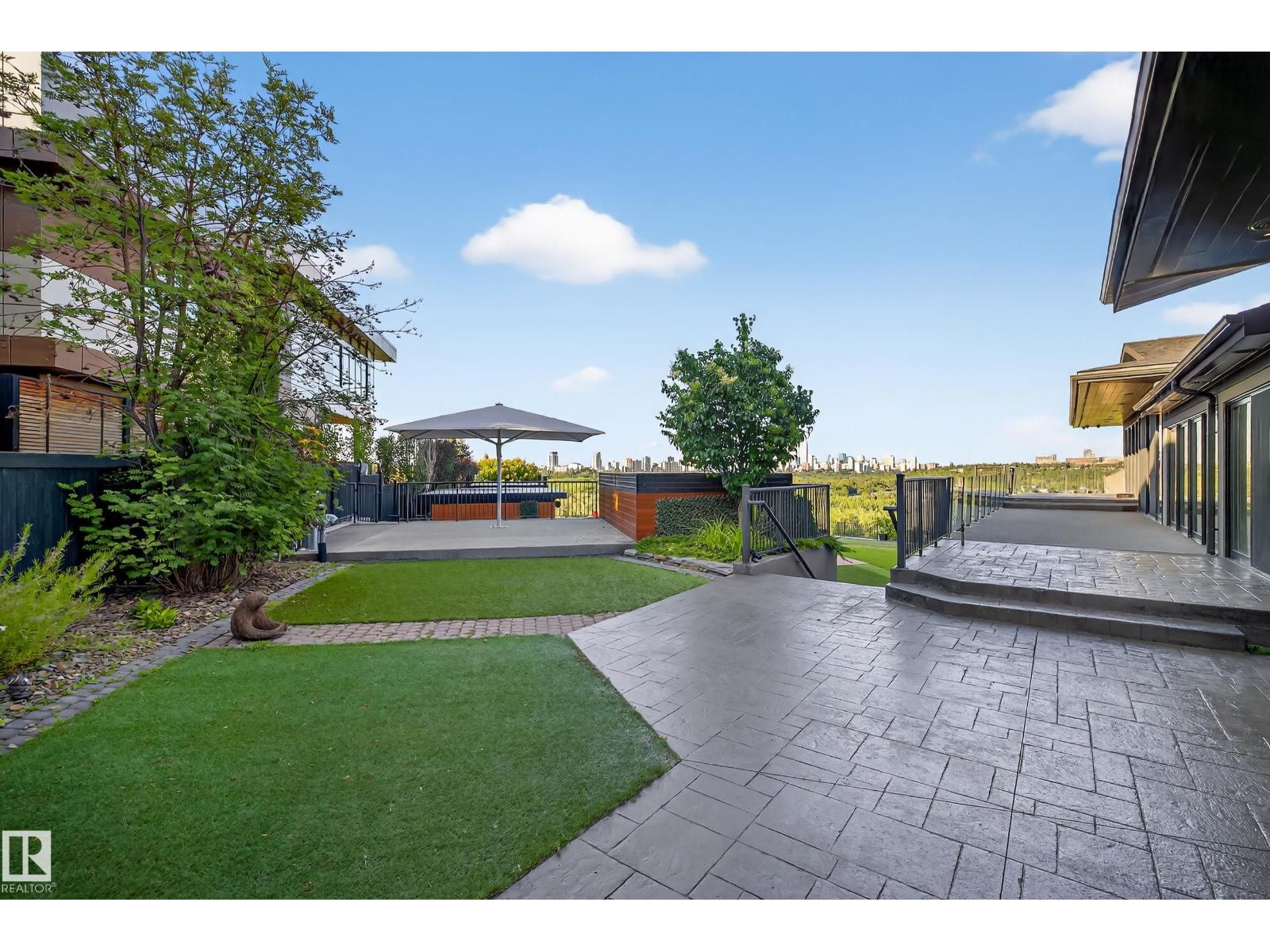 13758 VALLEYVIEW DR NW - 12