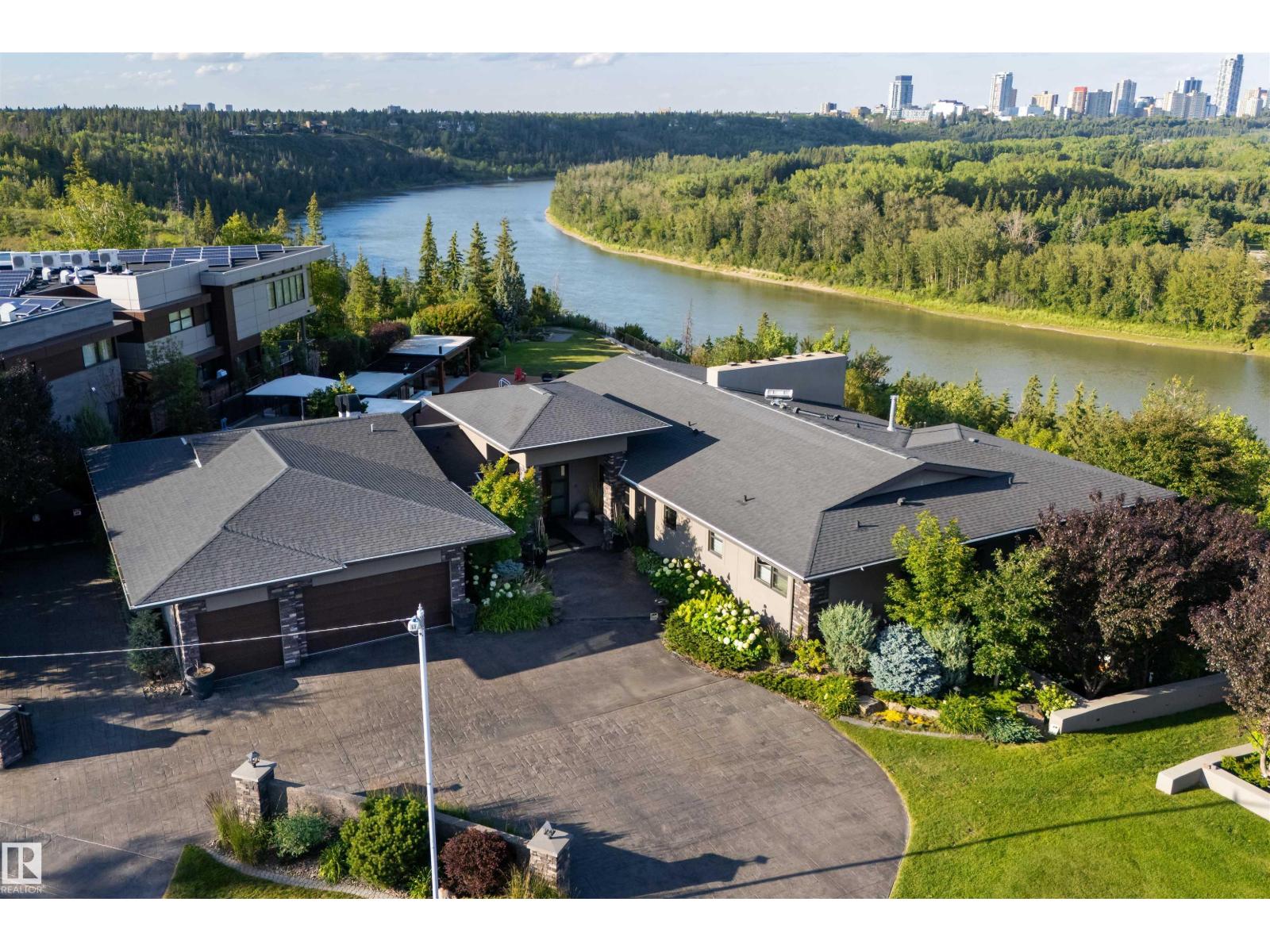 13758 VALLEYVIEW DR NW - 22