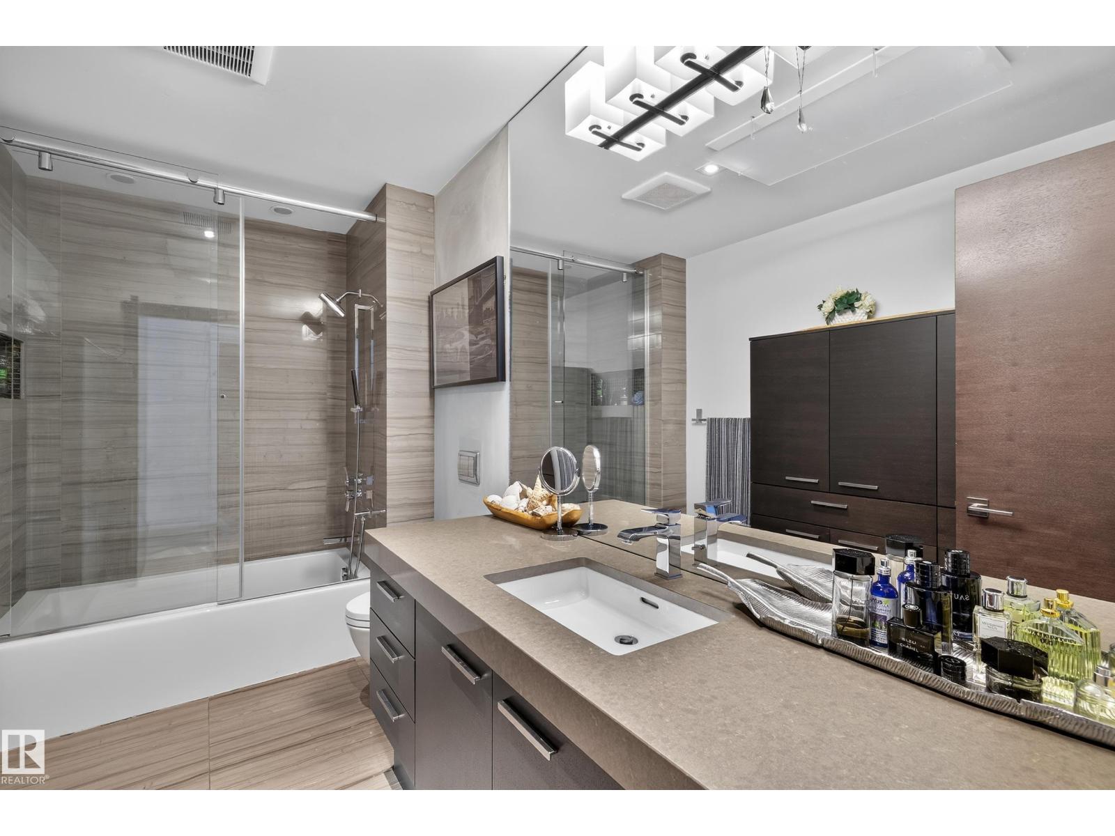 13758 VALLEYVIEW DR NW - 43