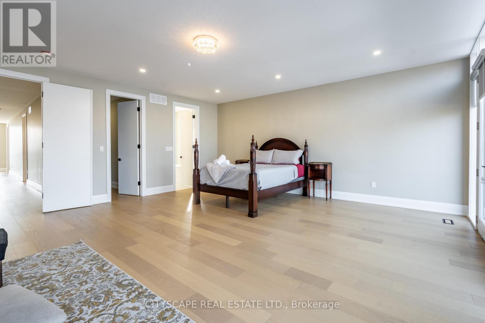 6 CAMPVIEW ROAD - 23