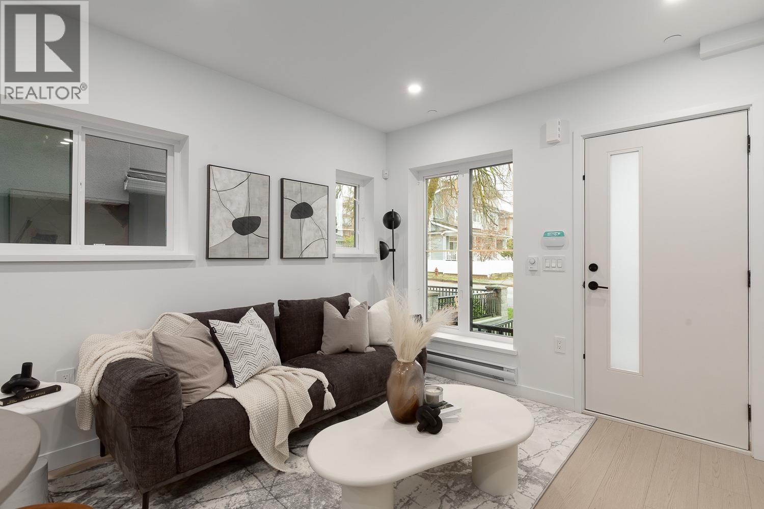 204 2329 E 34TH AVENUE, Vancouver