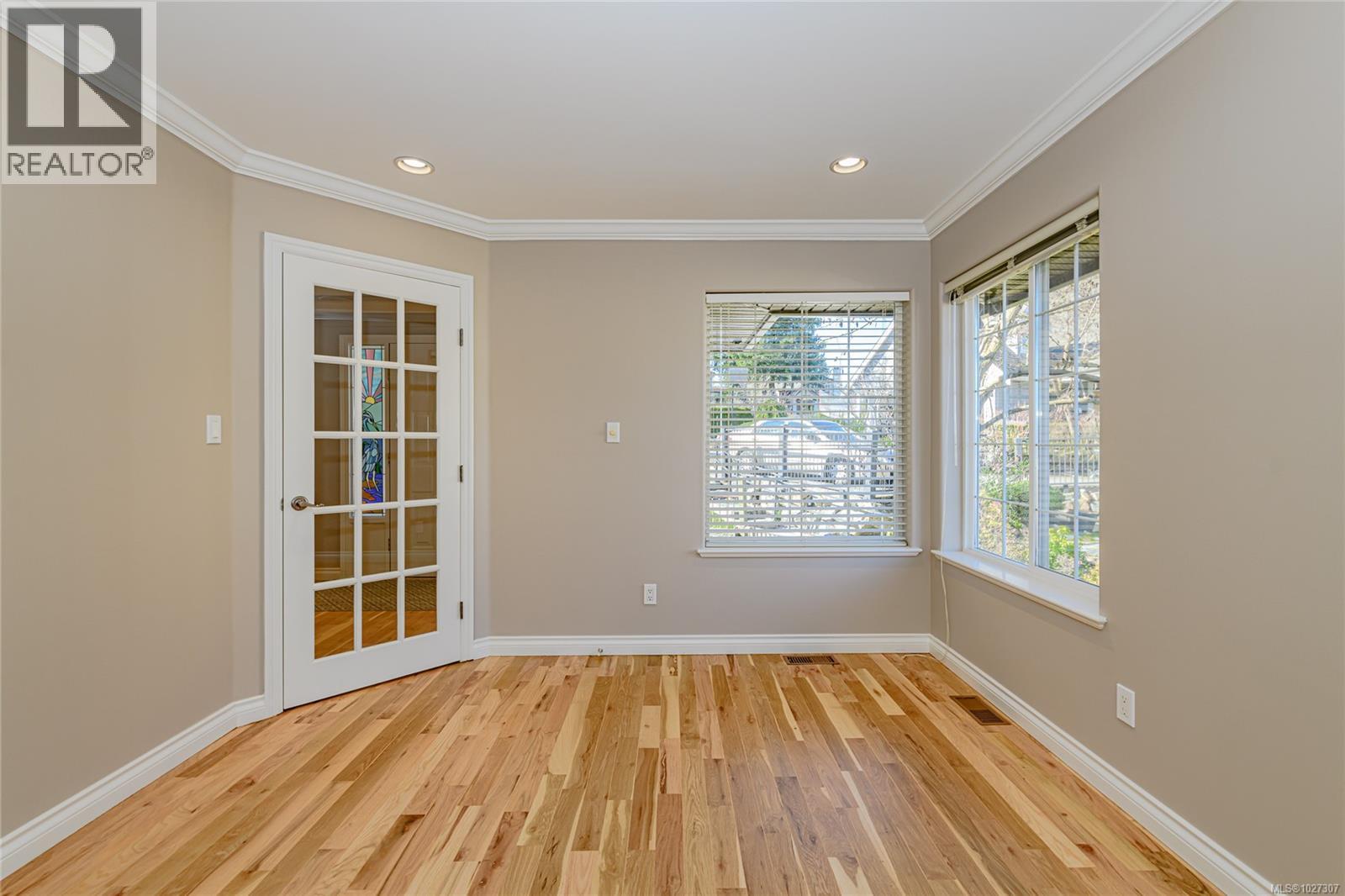  6 Werra Landing, View Royal