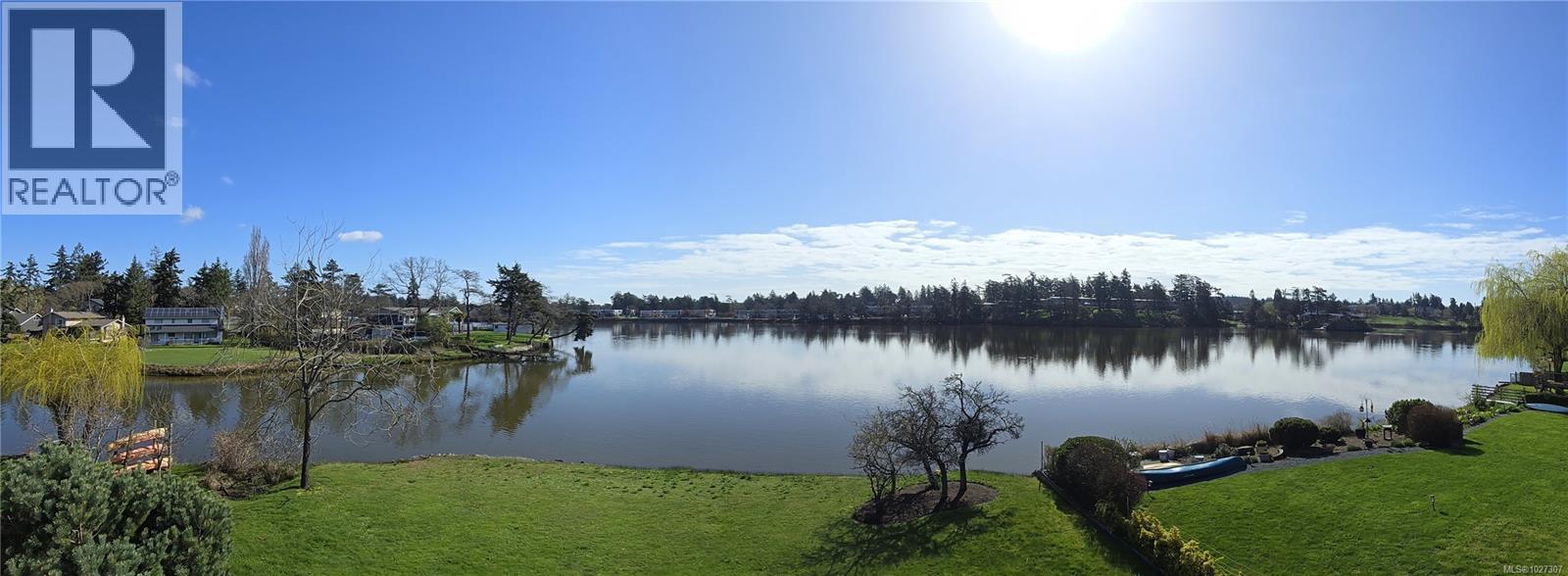 6 Werra Landing, View Royal