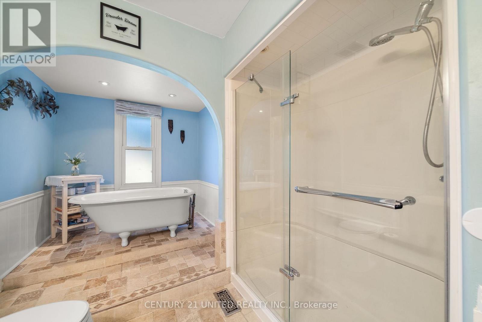 2425 PRESTON ROAD - 25