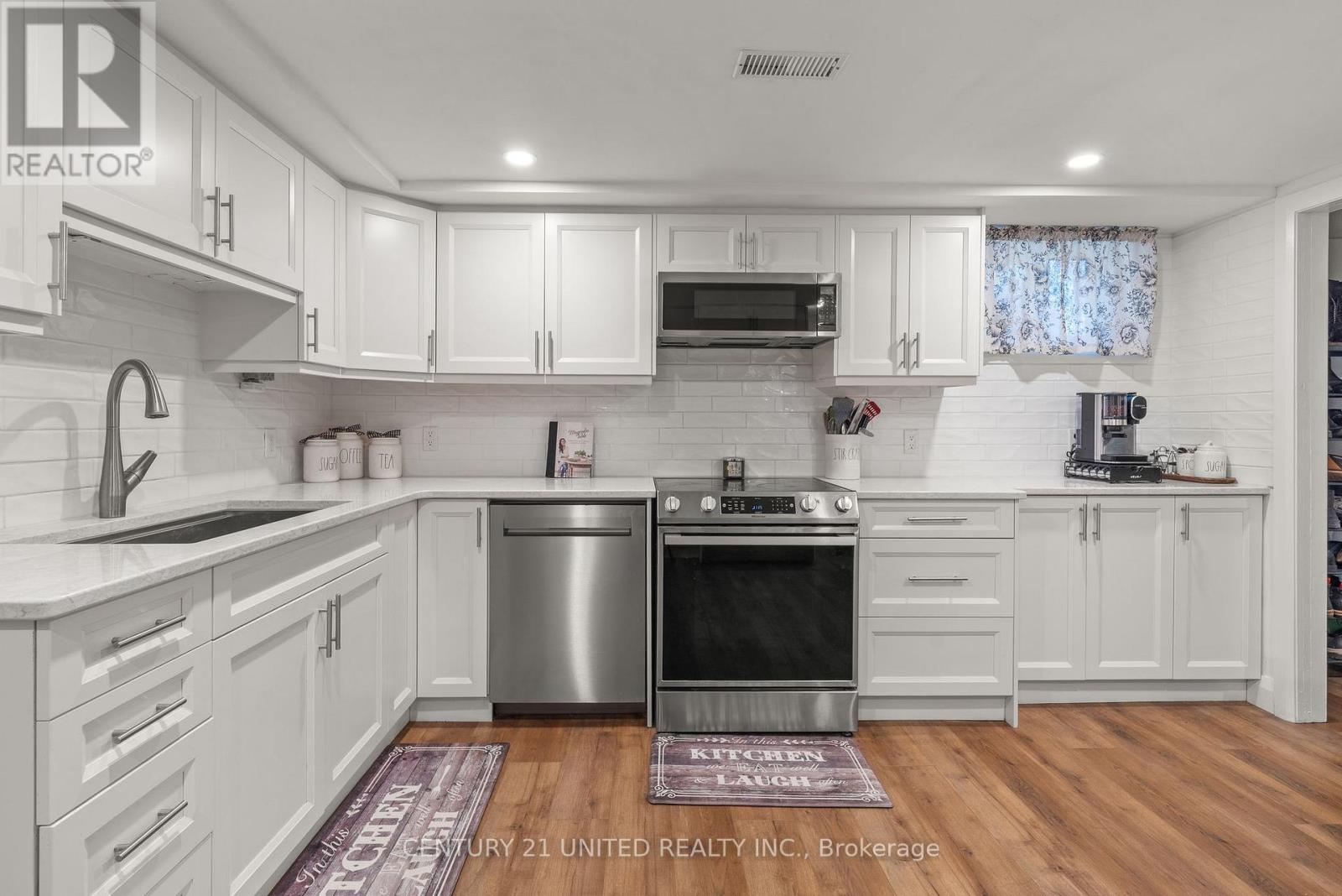 2425 PRESTON ROAD - 31