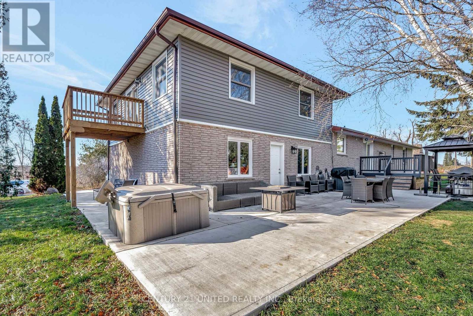 2425 PRESTON ROAD - 39