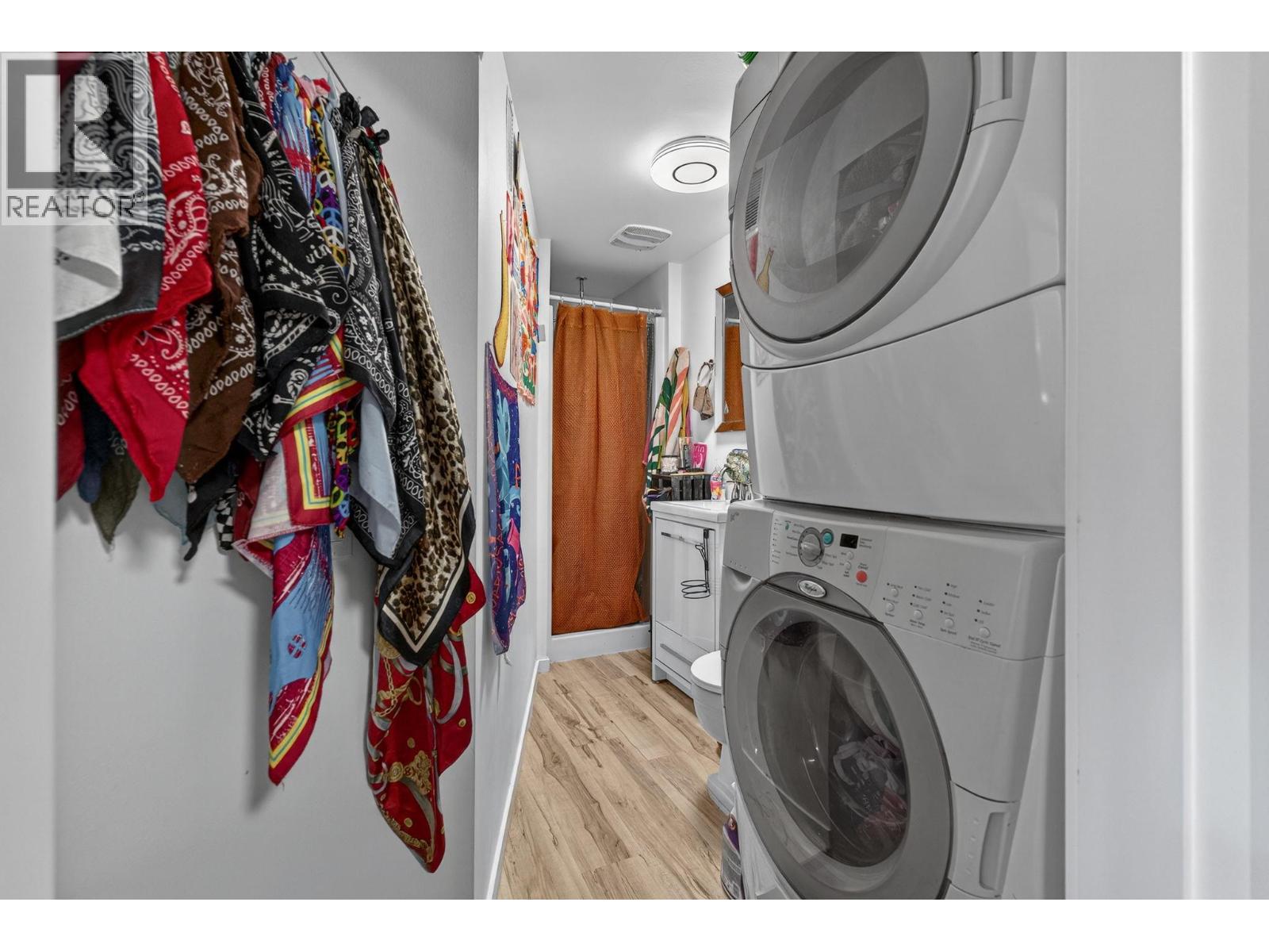  290 Pearson Road, Kelowna