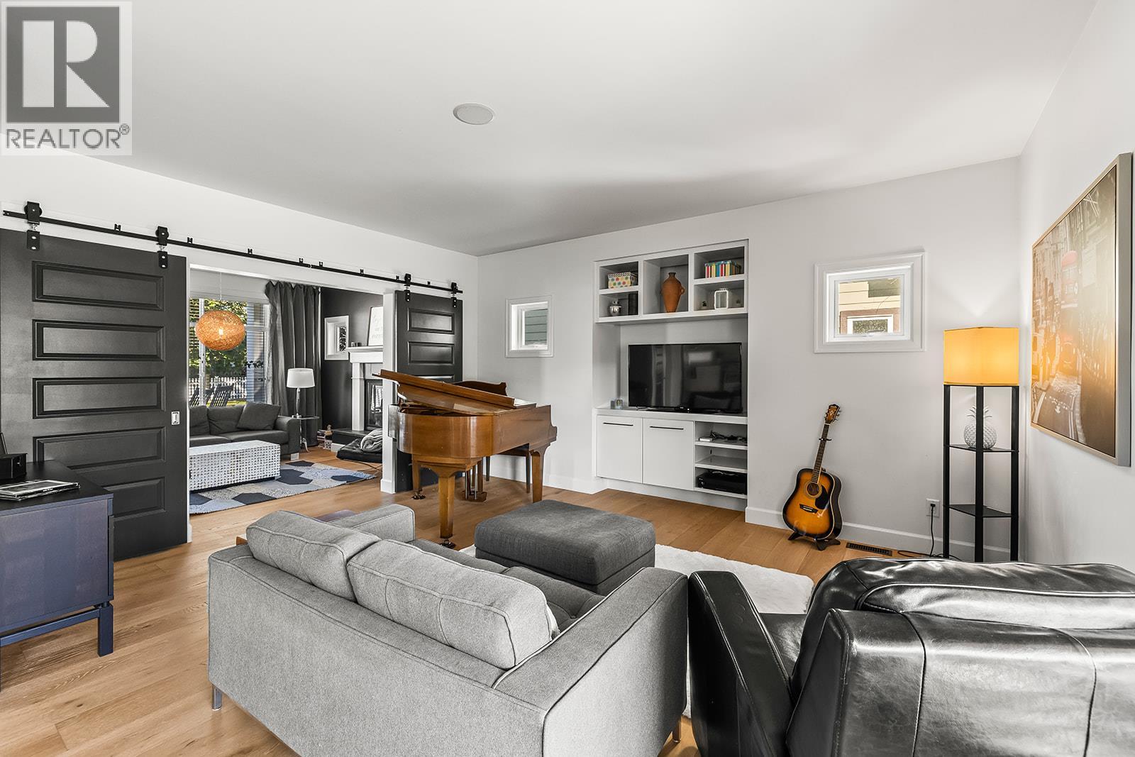  311 Providence Avenue, Kelowna