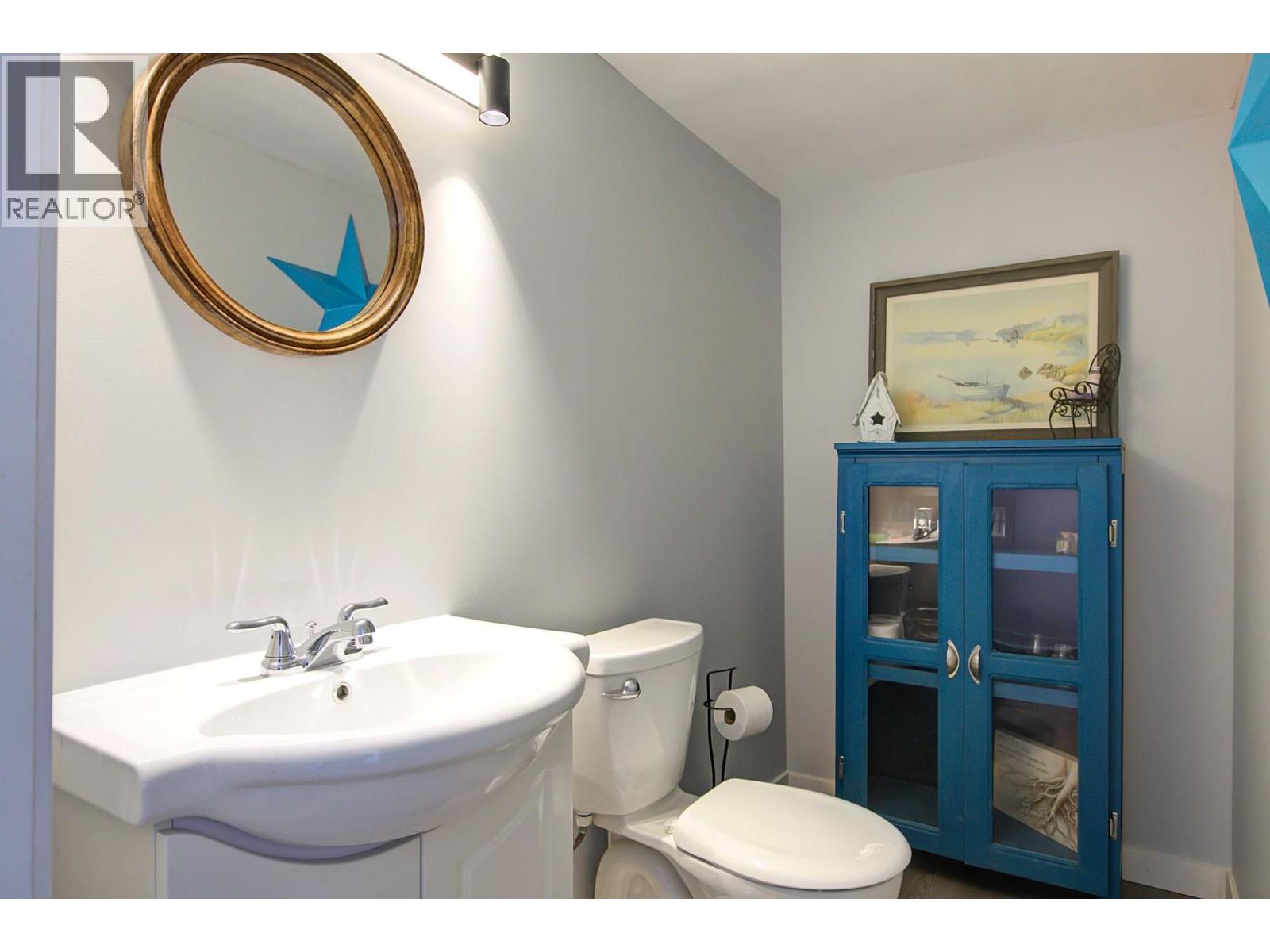 5812 Richfield Place, Vernon