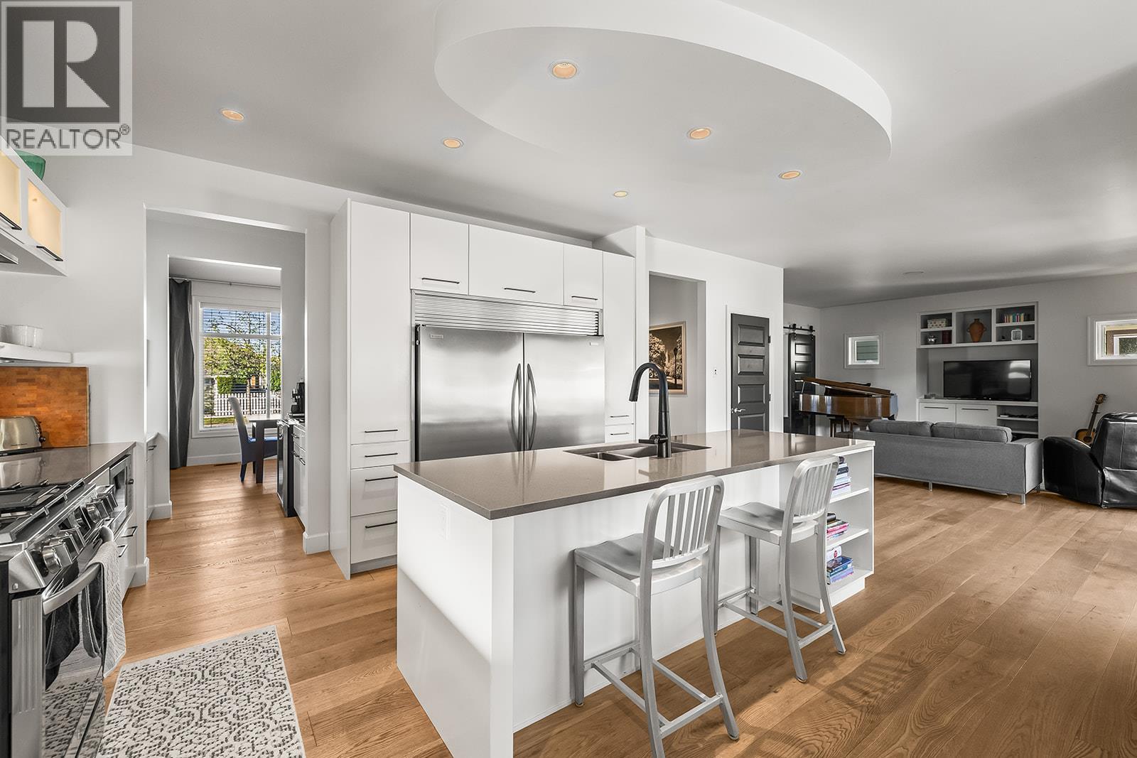  311 Providence Avenue, Kelowna