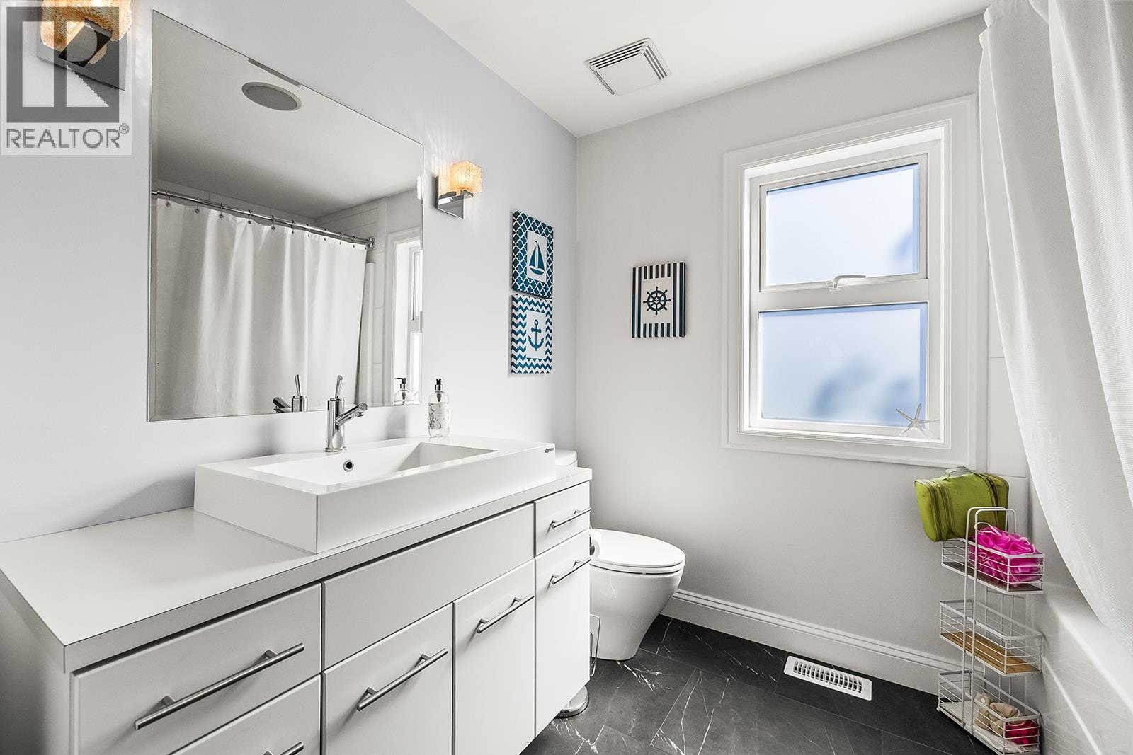  311 Providence Avenue, Kelowna