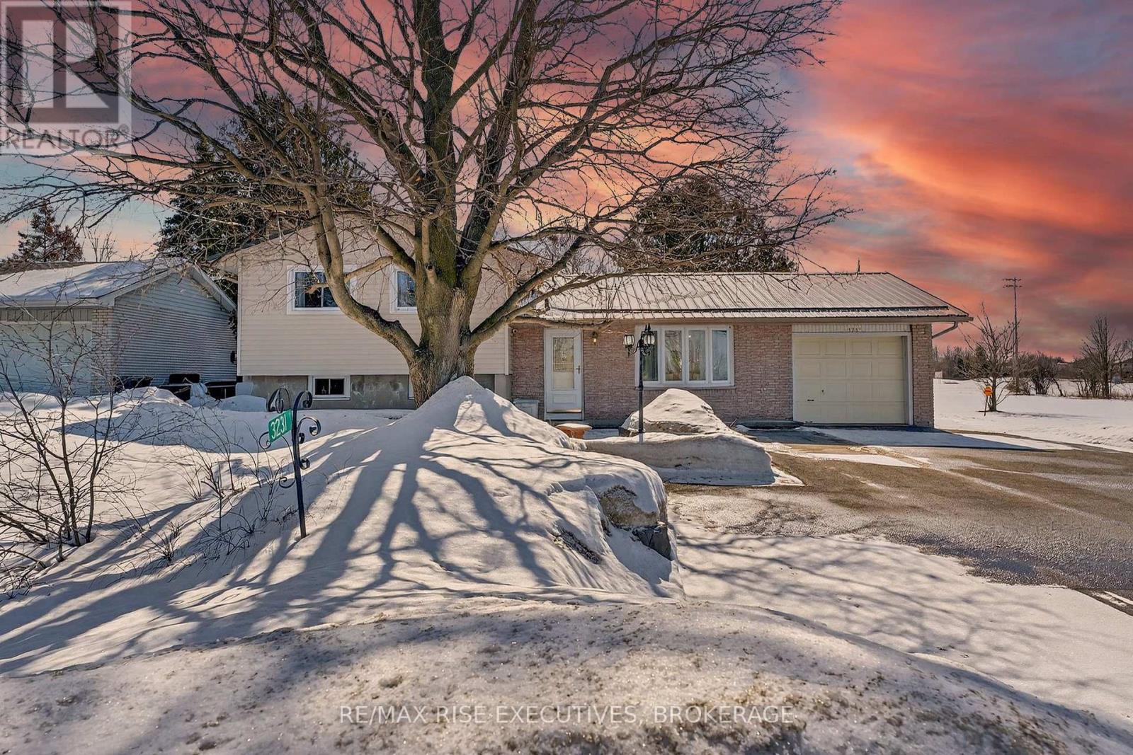 3231 PRINCESS STREET