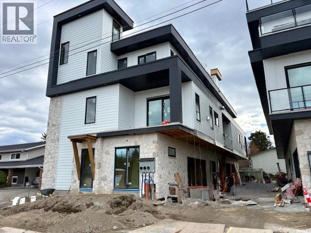 3 4495 Walker Road, Kelowna