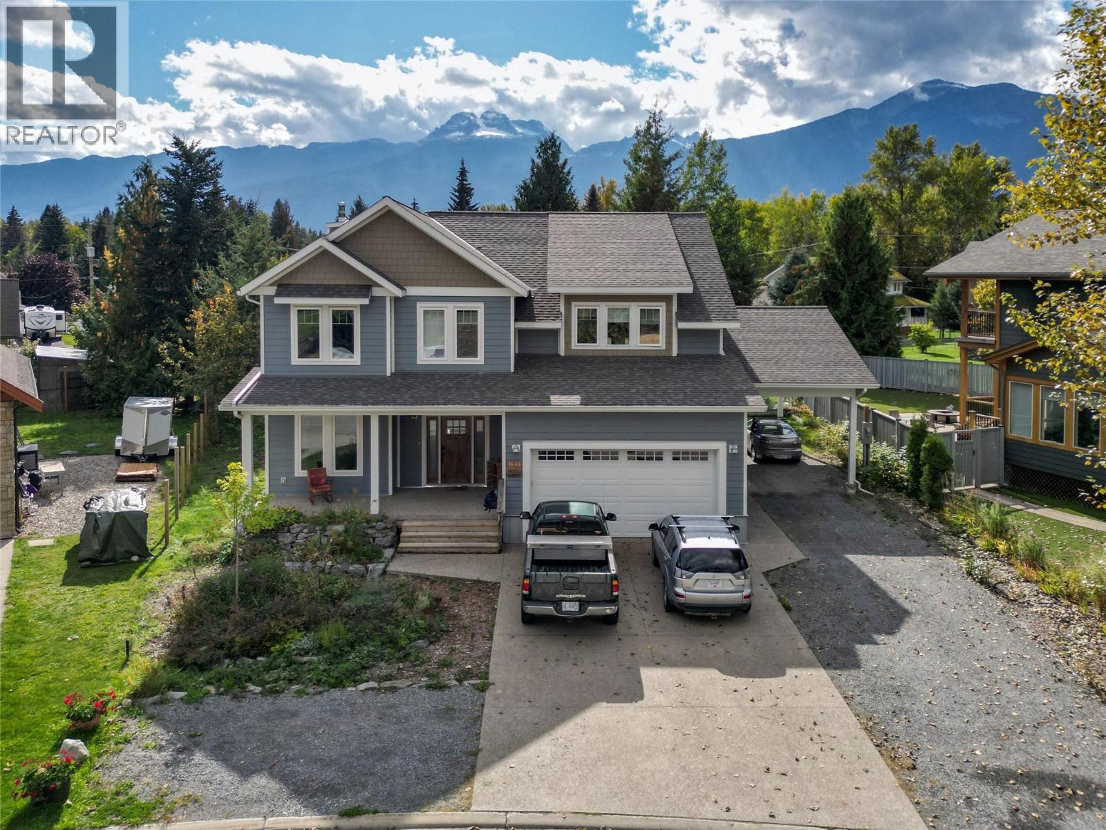 1633 Mason Road, Revelstoke