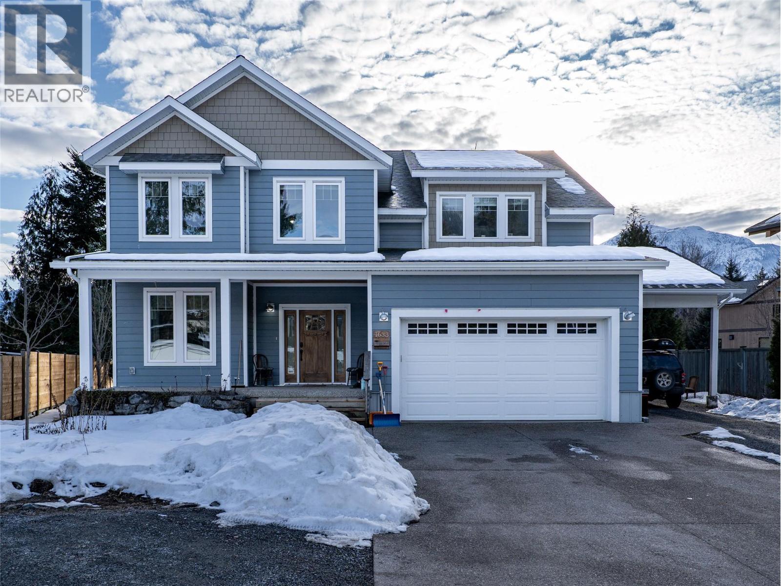 1633 Mason Road, Revelstoke