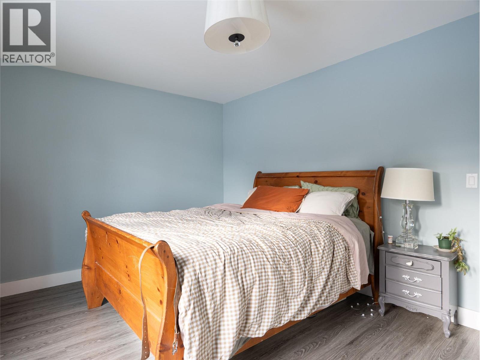 1633 Mason Road, Revelstoke