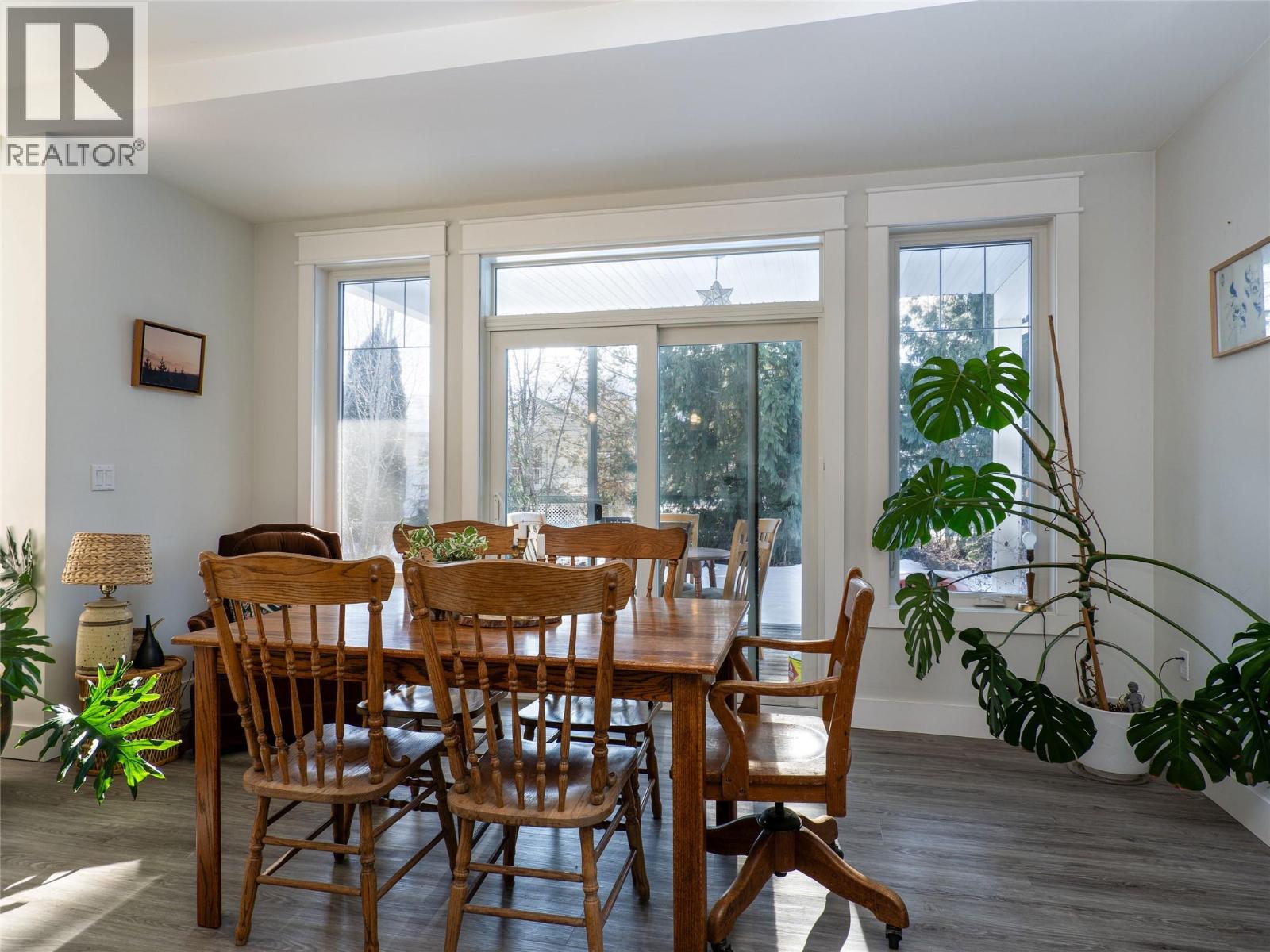 1633 Mason Road, Revelstoke