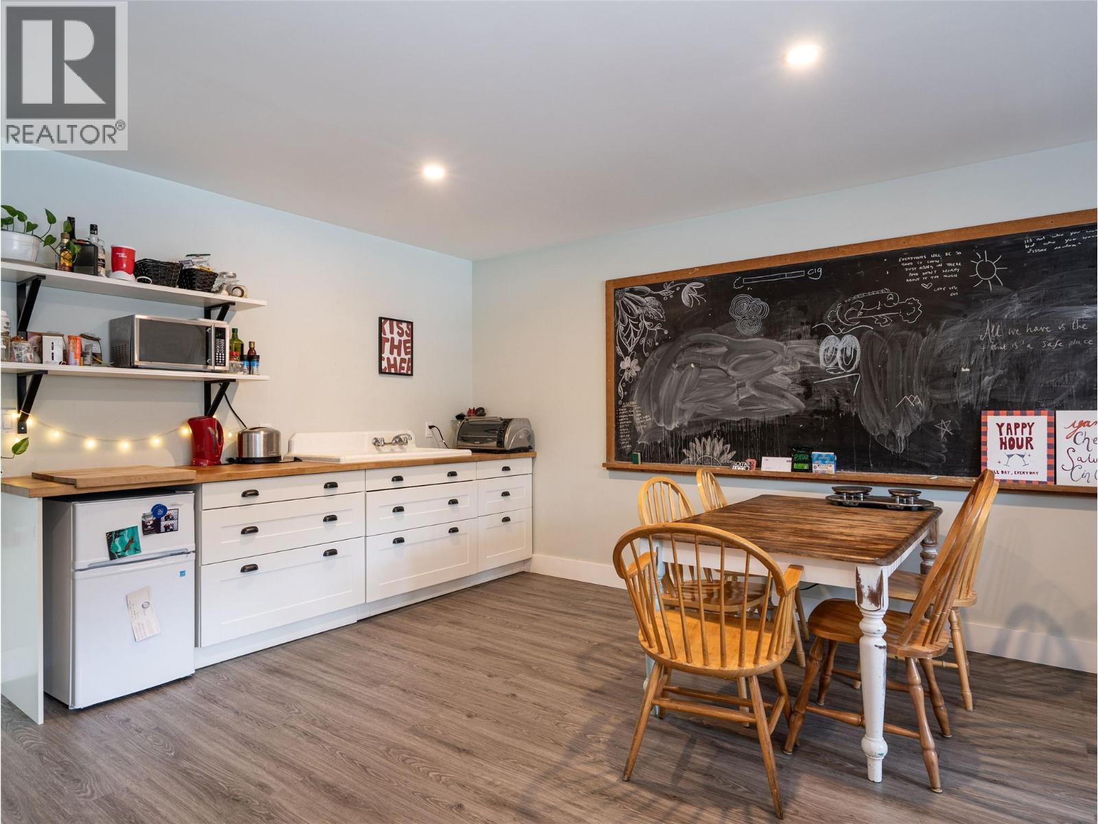 1633 Mason Road, Revelstoke