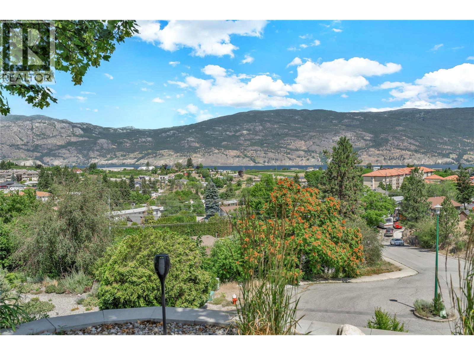 8704 Kuroda Place, Summerland