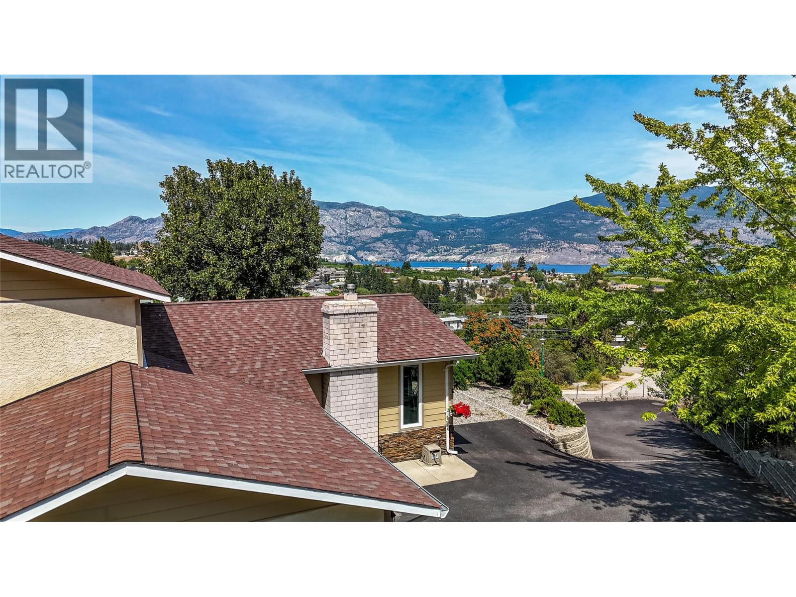 8704 Kuroda Place, Summerland