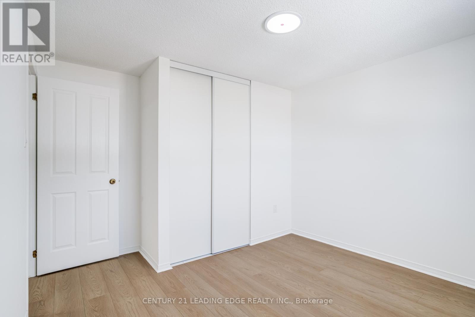 Single Family House for Sale in  NUGENT COURT Barrie (Northwest) 