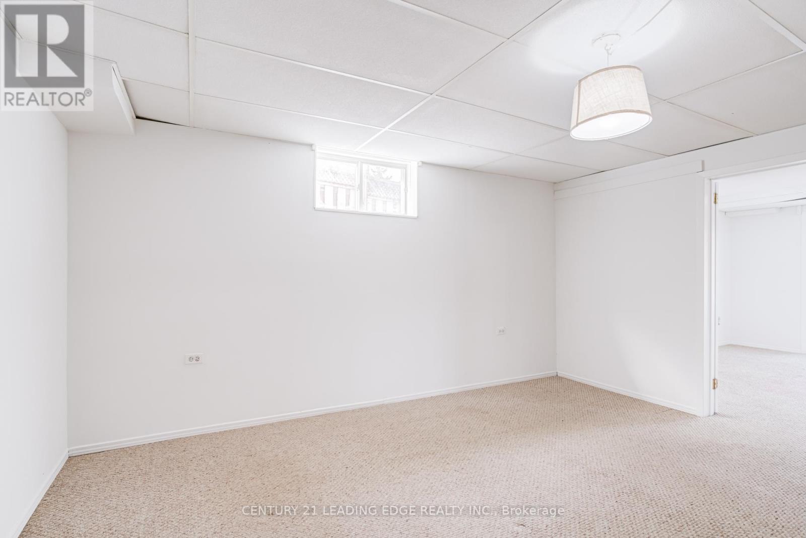 Single Family House for Sale in  NUGENT COURT Barrie (Northwest) 