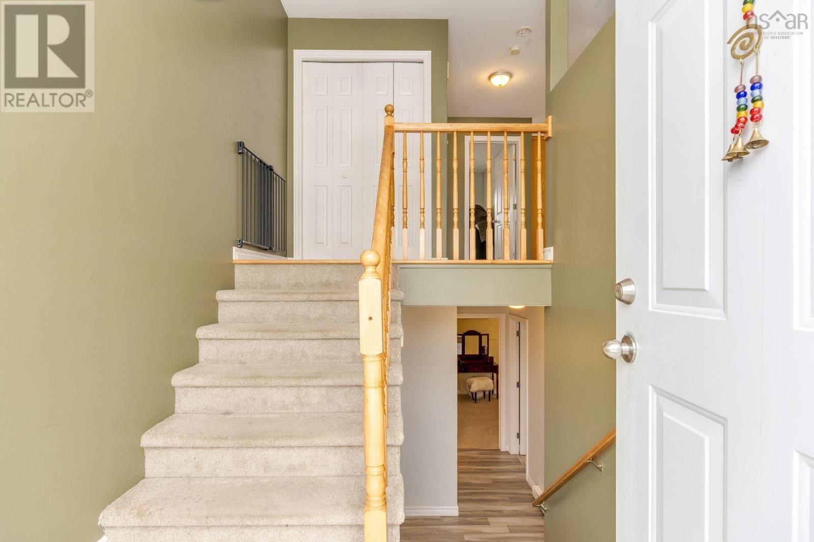 127 Heritage Hills Drive - Photo 2 of 38, Eastern Passage, Nova Scotia