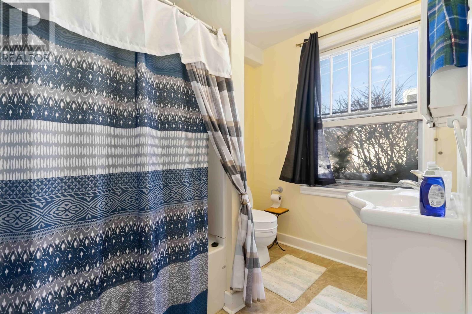 Property 39 of 49 of 41 Alexandra Avenue