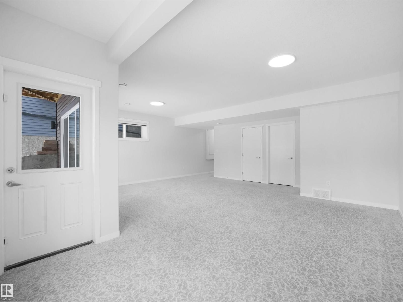 
          3746 WEIDLE CR SW
            <br/>
            <span>Edmonton</span>
            , 
            <span>AB</span>
             <span>T6E5A6</span>
         - Photo 25