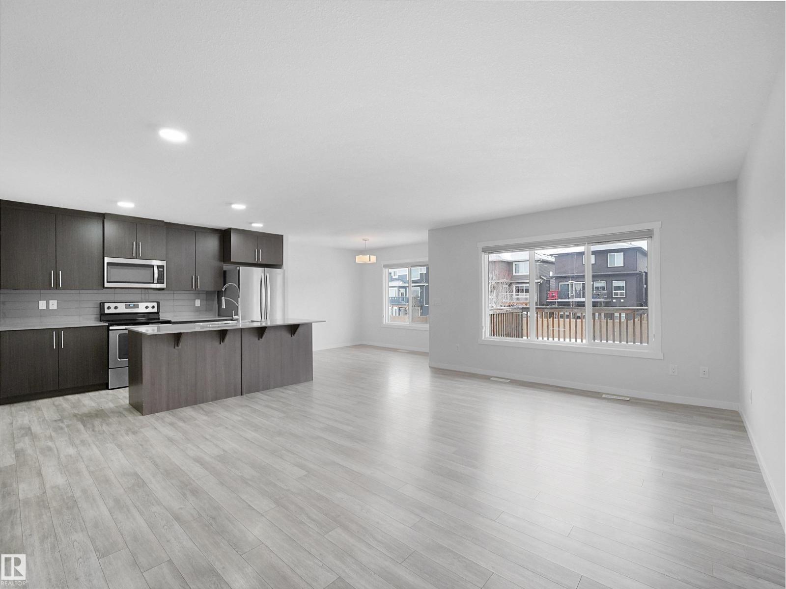 
          3746 WEIDLE CR SW
            <br/>
            <span>Edmonton</span>
            , 
            <span>AB</span>
             <span>T6E5A6</span>
         - Photo 7