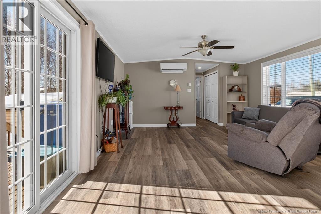 8 MAPLE RIDGE LANE - 7