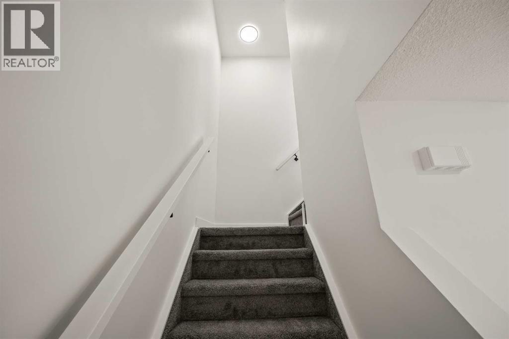 Single Family House for Sale in   Avenue NE Pineridge Calgary 