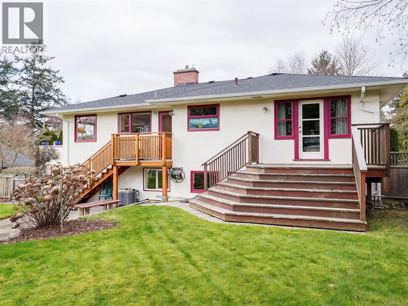  3911 Dawe Road, Saanich