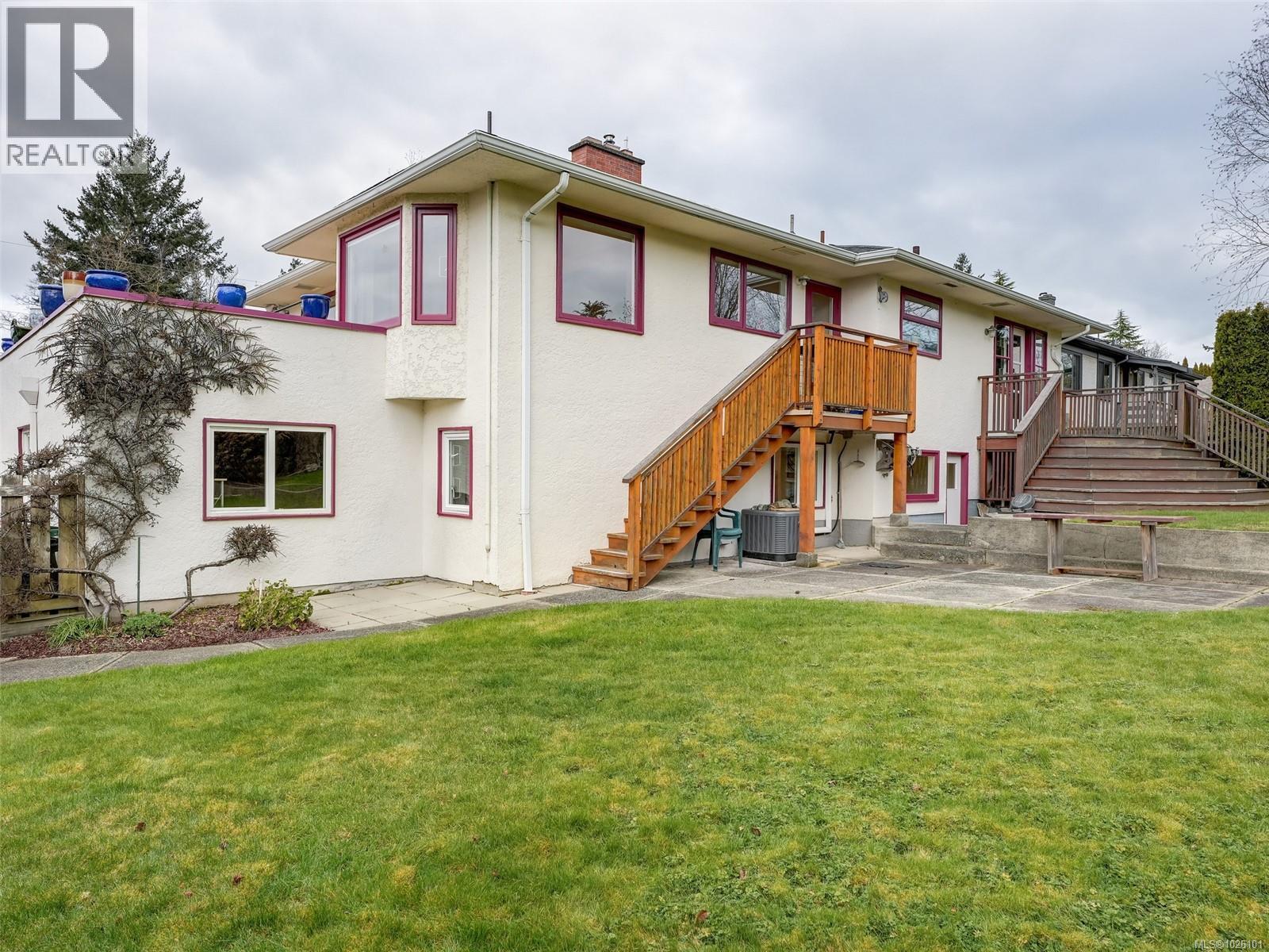  3911 Dawe Road, Saanich