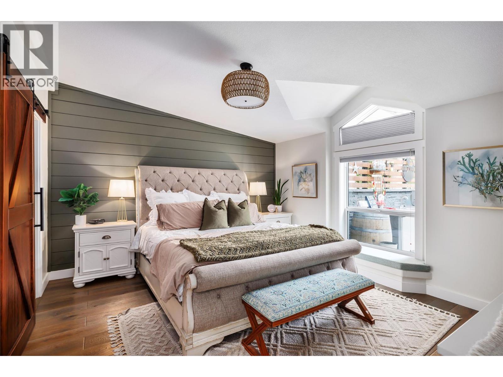 2661 Blind Bay Road, Blind Bay