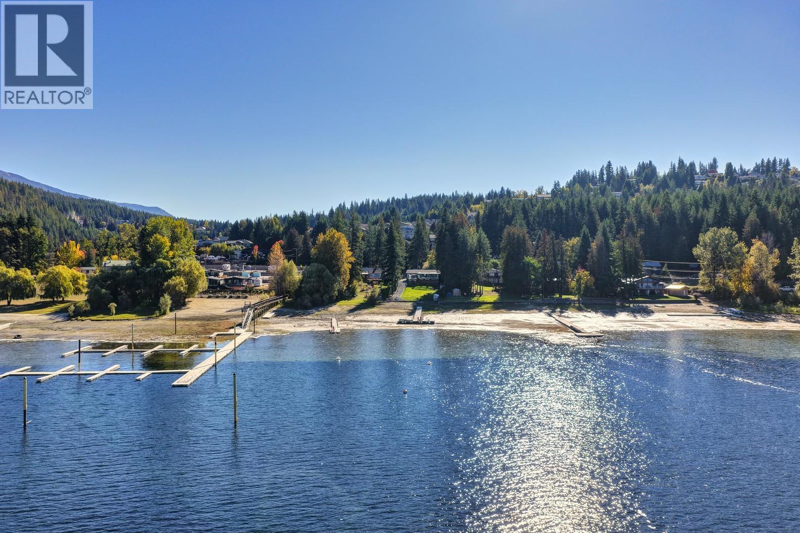 2661 Blind Bay Road, Blind Bay