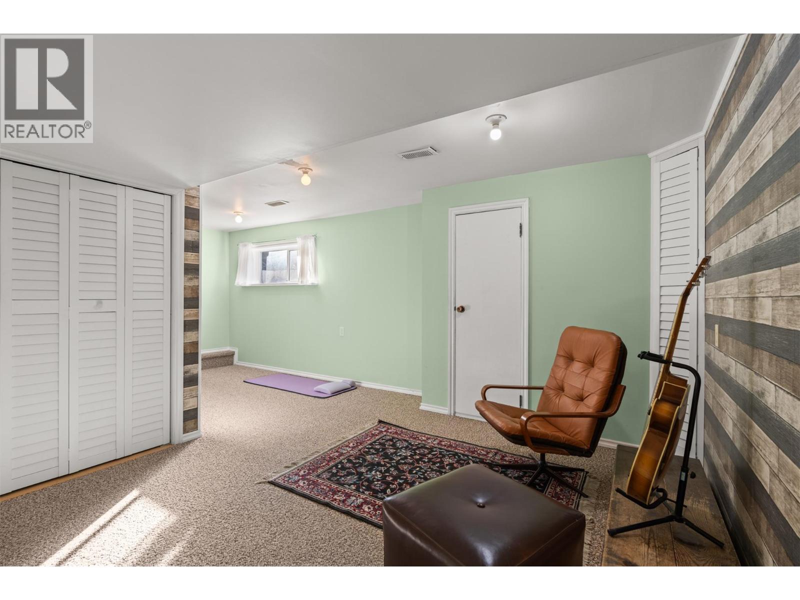 1801 35th Avenue, Vernon