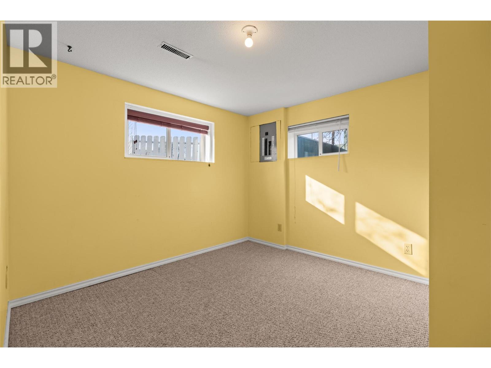 1801 35th Avenue, Vernon