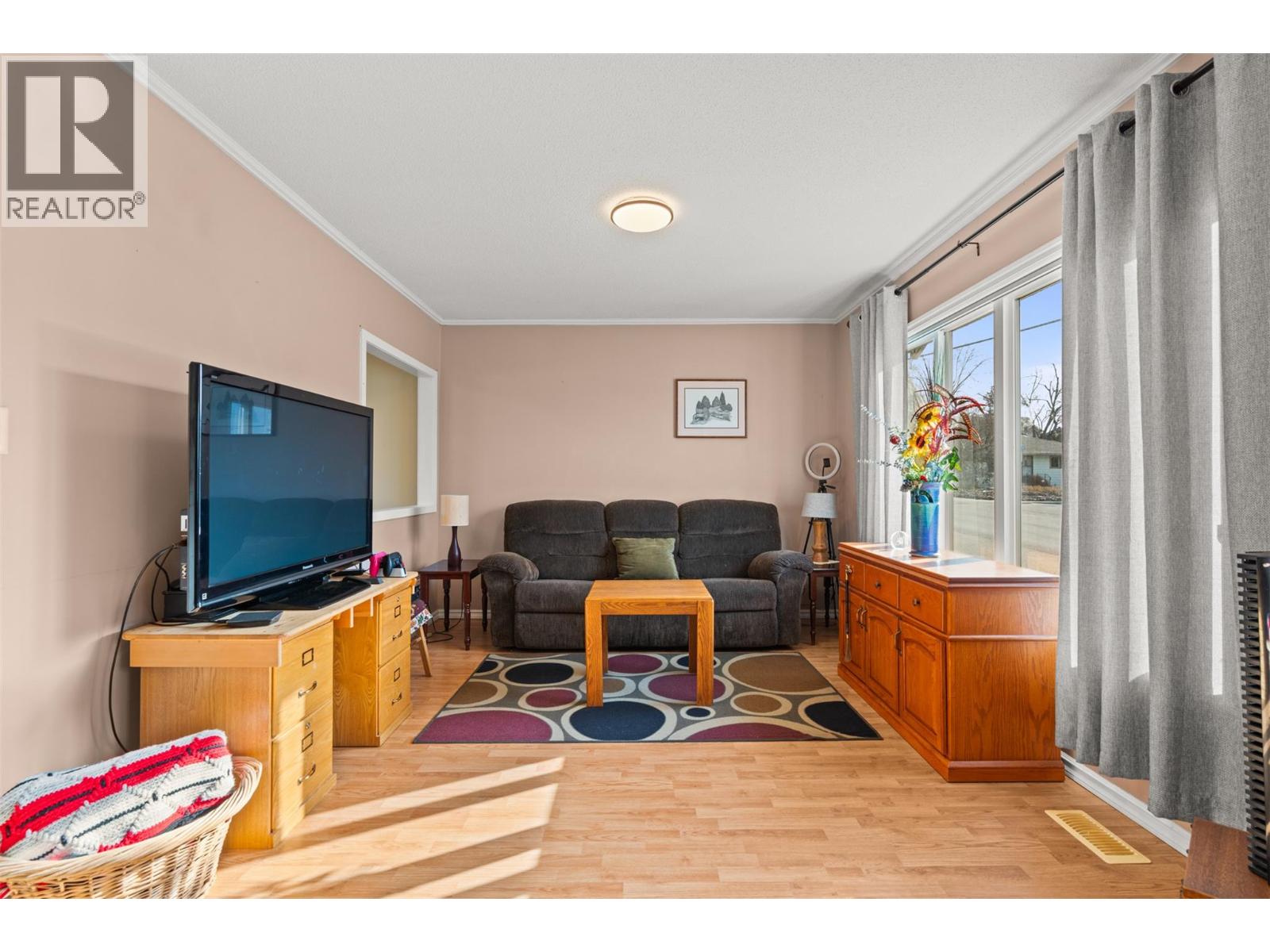 1801 35th Avenue, Vernon