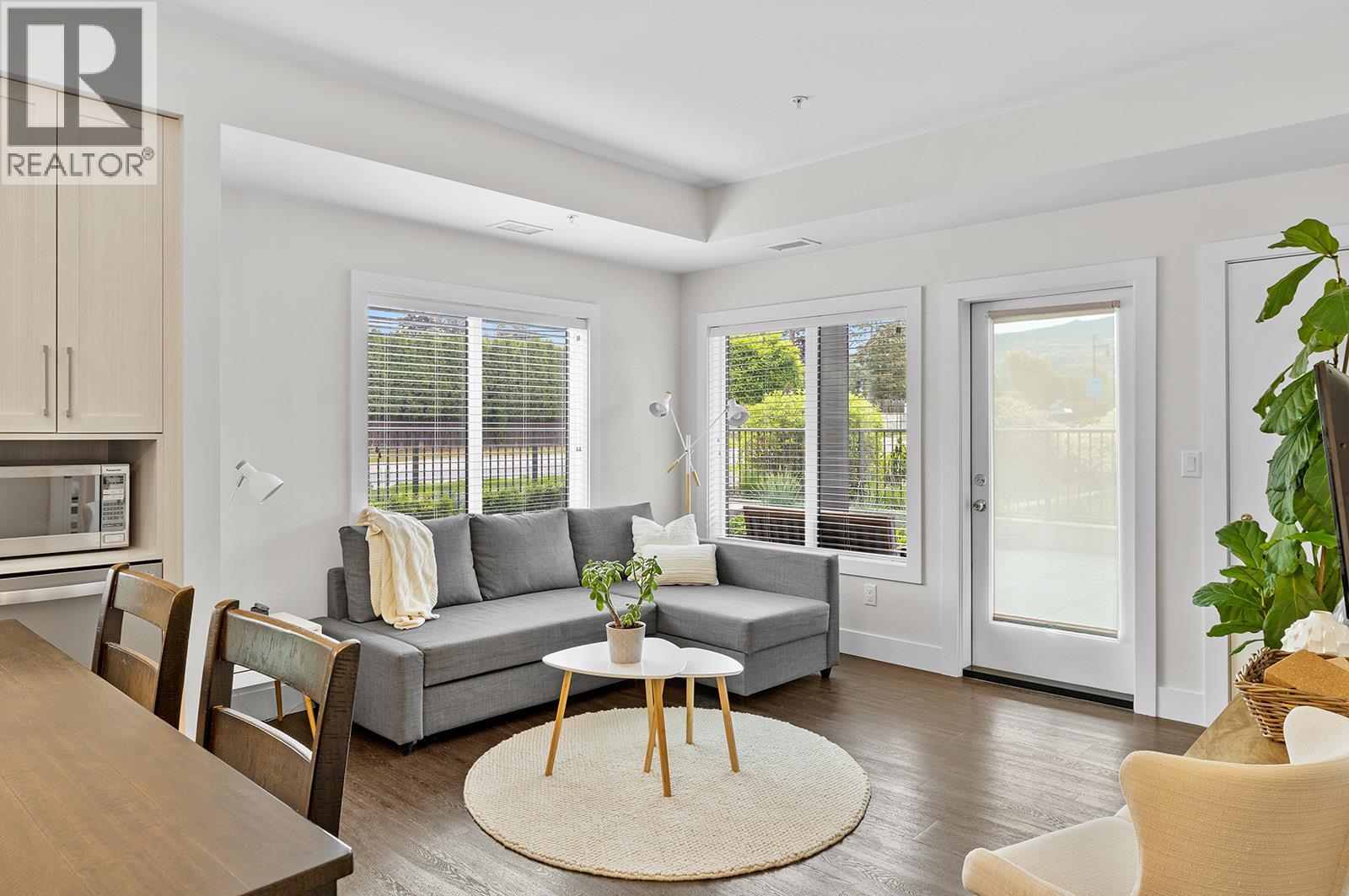 4380 Lakeshore Road Unit# 121, Kelowna