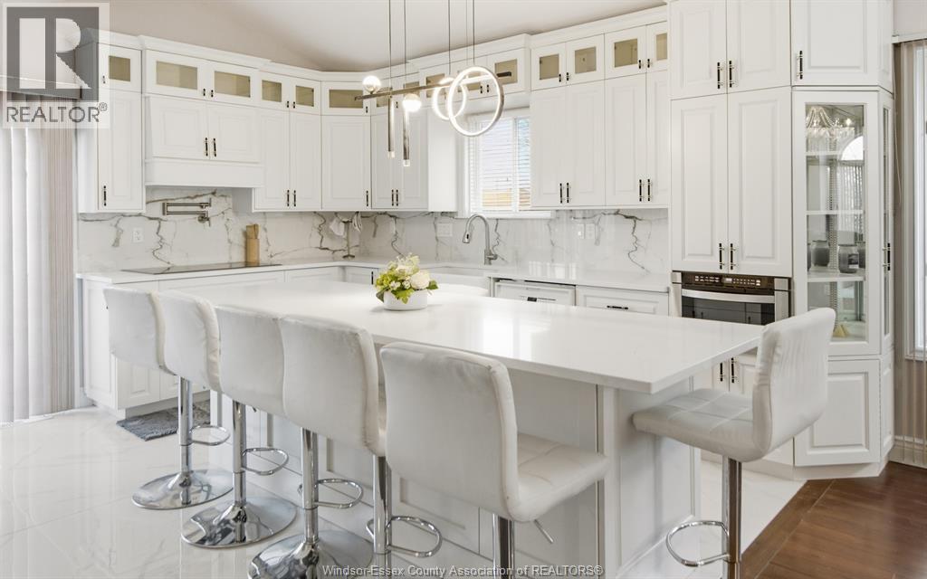 2820 Wildberry CRESCENT - 4