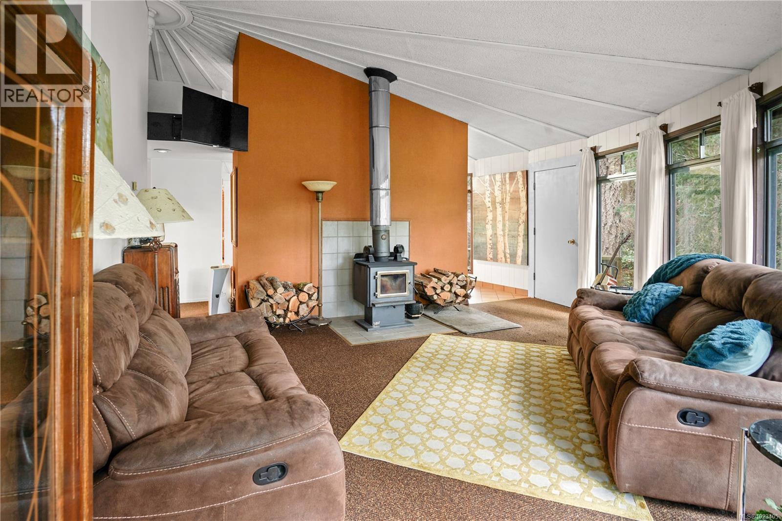  3383 Lakeridge Place, Highlands