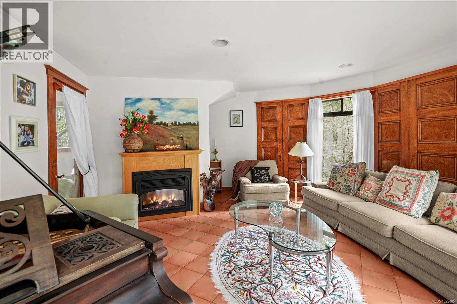  3383 Lakeridge Place, Highlands