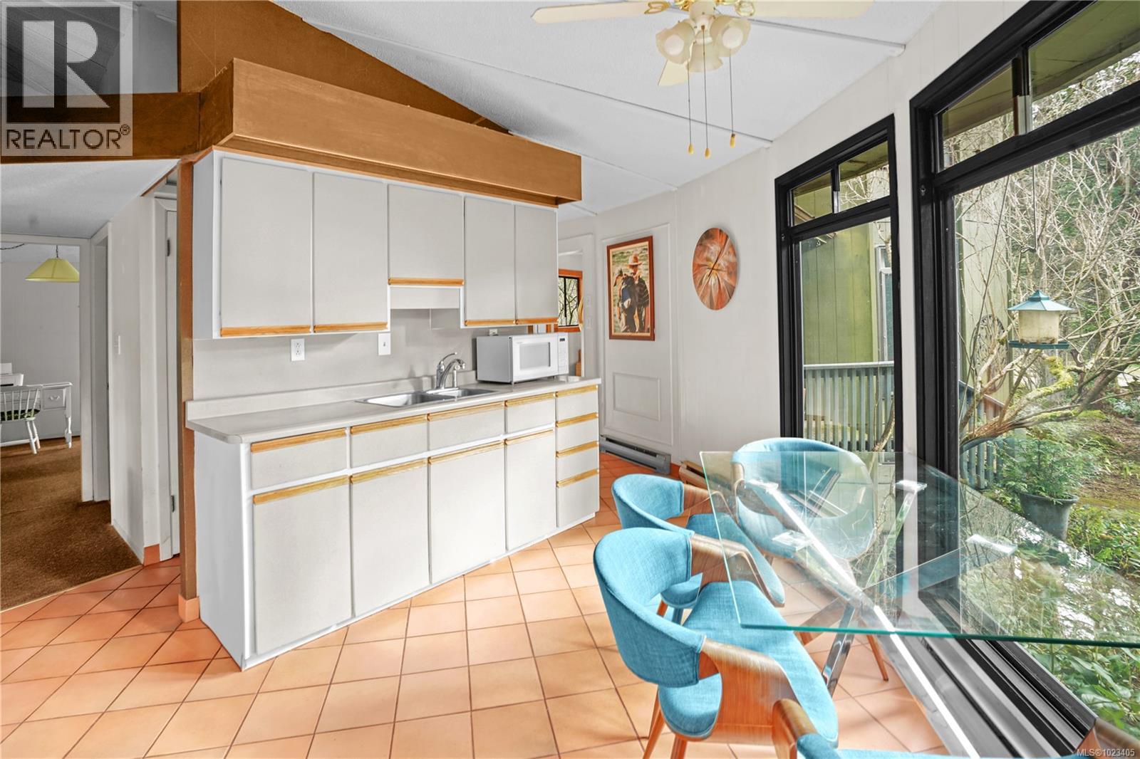  3383 Lakeridge Place, Highlands