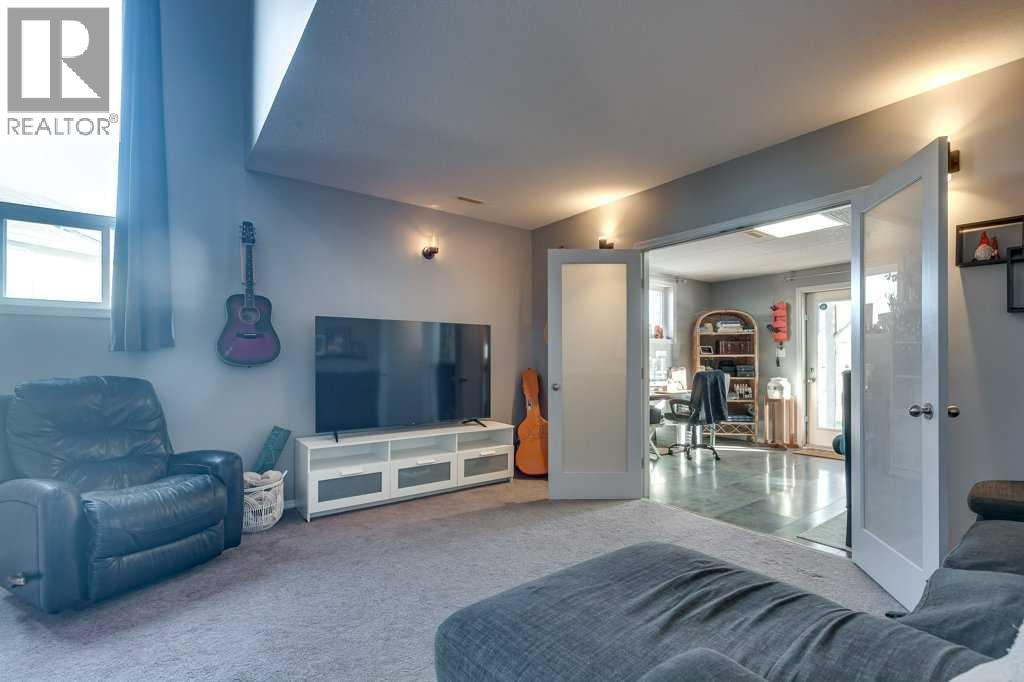 13 Heritage Drive, Penhold