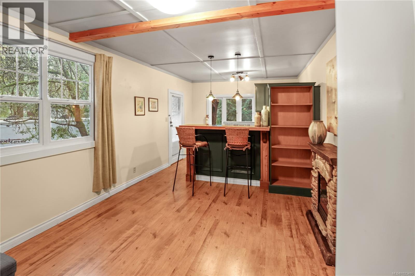  3383 Lakeridge Place, Highlands