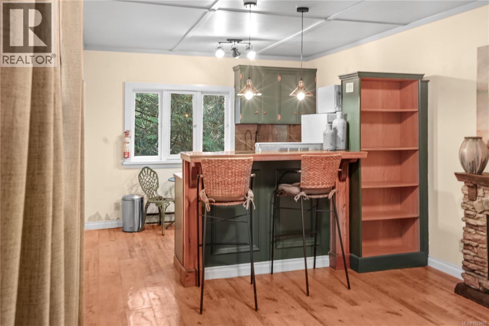  3383 Lakeridge Place, Highlands